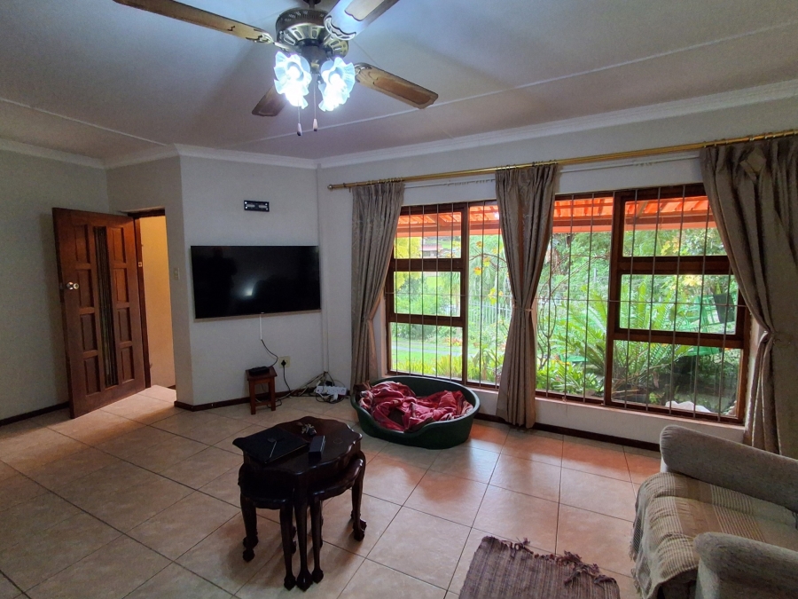4 Bedroom Property for Sale in Nahoon Valley Park Eastern Cape
